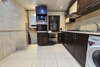 Apartament 4 camere de vânzare – Zonă Inel 1, Constanța - 1