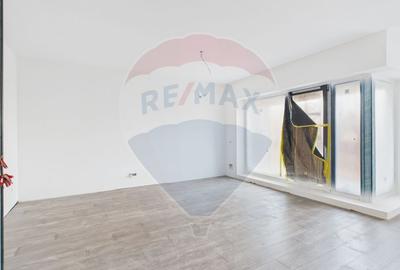 Apartament cu 2 camere decomandat în Obor