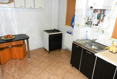 Apartament 3 camere spatios ~ Etaj 3/7 ~ Bloc consolidat ~ Bld N. Balcescu - 8