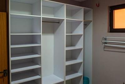 Vila D+P+E cu jaccuzi exterior in Iosia - 27