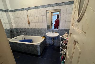 Vila P+ Et 1, Marasesti stradal - 13