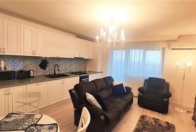 Apartament cu 3 camere semidecomandat, mobilat în Aurel Vlaicu