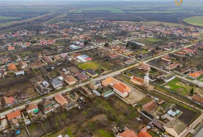 Vilă 5 camere de Vanzare Chișineu-Criș - 24