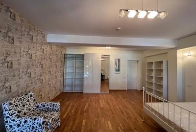 VILA DEOSEBITA / SPATII GENEROASE / CURTE PROPRIE - 27