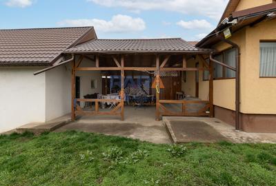 Casă 2013, teren 1366 mp, zonă centrală - 19