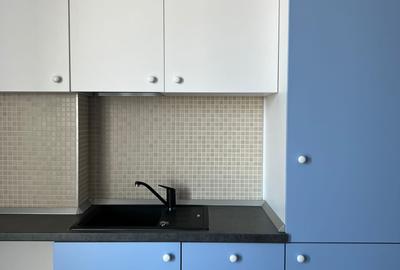 Locatie privilegiata: La ISHO  cel mai  renumit bloc central - 8