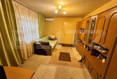 Apartament cu 2 camere semidecomandat, mobilat în Valea Rosie