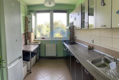 Apartament 3 camere, Central - 2