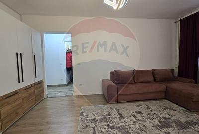 DE VANZARE Apartament 2 camere RENOVAT 2024 - 6