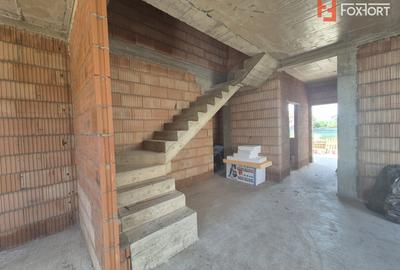 Duplex cu 4 camere de vanzare in localitatea Dumbravita - 25
