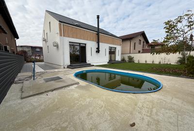 Vilă contemporană , finalizată în 2024, situată pe o stradă privată. - 3