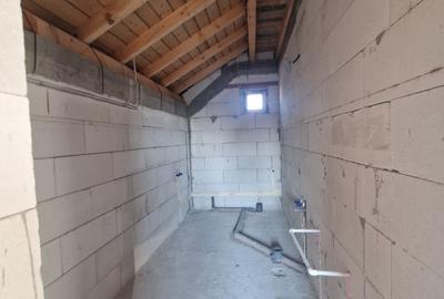 Casa P+M cu placa turnata, 5camere constructie deosebita -178.000euro - 16