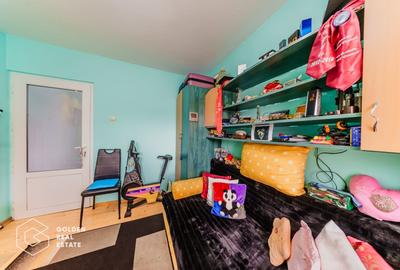 Apartament 3 camere, zona UTA, decomandat, comision 0% - 11