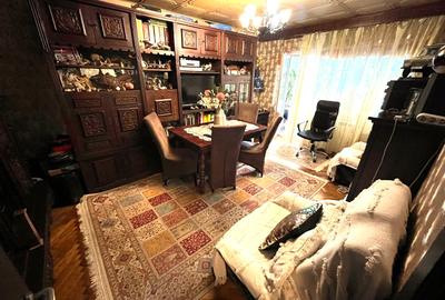 Apartament cu 3 camere în Piața Nouă