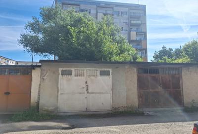 Vand garaj zona Mihai Viteazu Deva - 1