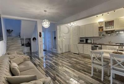 Casă cu 3 camere în Moșnița Nouă