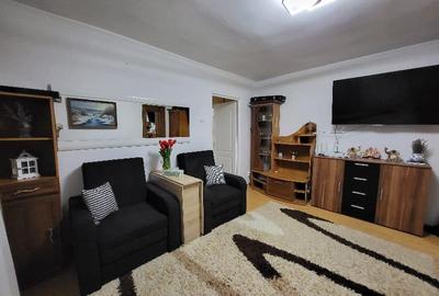 Apartament cu 2 camere semidecomandat, mobilat în Central