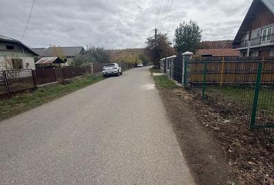 Teren intravilan împrejmuit 2331 mp la strada, toate utilitățile! - 16