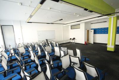 Spatii birouri/servicii - 59