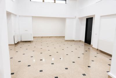 Spațiu Birouri Demisol | 134mp | Compartimentat | Marriott - 2