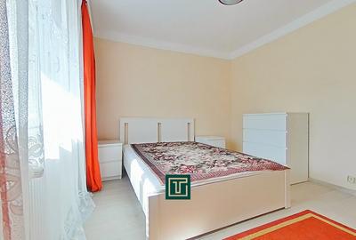 Apartament cu 3 camere semidecomandat în Micălaca