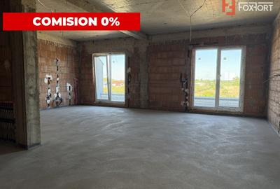 Apartament cu 3 camere semidecomandat în Torontalului