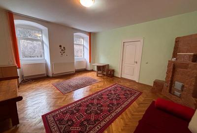 2 camere Piata Brasaai-Centrul Istoric - 1