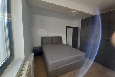 Pret redus ! Apartament tip studio , parter inalt , bloc nou , liber - 8