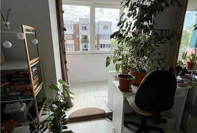 3 camere l Decomandat l 2 Bai l 2 Balcoane l Parcare - 10