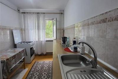 Apartament 2 Camere, Decomandat, etaj 2 din 3 - 1