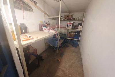 Apartament cu 4 camere de vânzare în zona Calea Romanului - 23