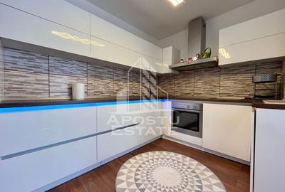 Apartament cu 5 camere pe doua nivele, zona Modern - 4