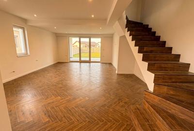 Duplex despartit prin casa scarii Urseni - Mosnita Noua - Comision 0 - 2