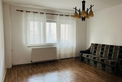 Apartament cu 2 camere decomandat în Județean