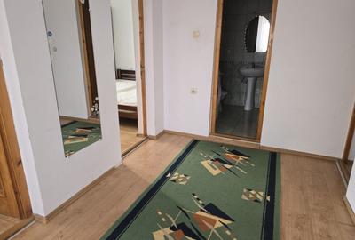 Apartament 3 camere, loc paracare, Zona Dambul Rotund, Str. Graurilor - 7