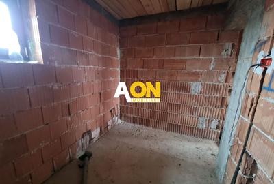 De vanzare 1/2 duplex, 4 camere, 224mp teren, Orizont - 14