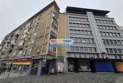 Apartament cu 2 camere decomandat, mobilat în Universitate