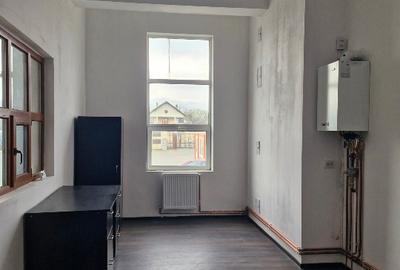 Clădire ideală ca showroom sau reprezentanță | Brașov, Calea Feldioarei - 4