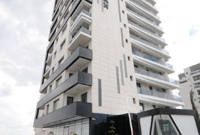 Garsonieră de închiriat – Ștefan Building Lake | Ponton privat & parcare | April - 1