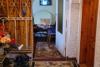 Apartament 3 camere etajul 3  strada Siret - Adjud - 5