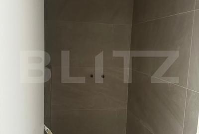 Apartament 4 camere 2 Bai 91 mp Terasa 23 mp FINISAT LUX zona Centrala - 14