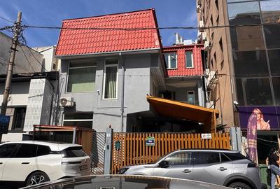 Vanzare vila Piata Dorobanti | constructie 2002 | - 1