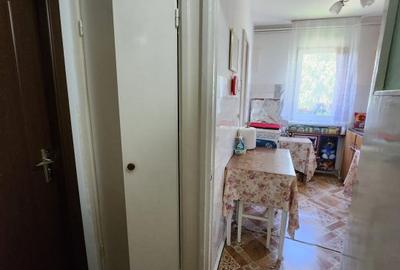 Apartament cu 2 camere, Astra-Planete, SU 54 mp,semidecomandat, balcon, insorit! - 4