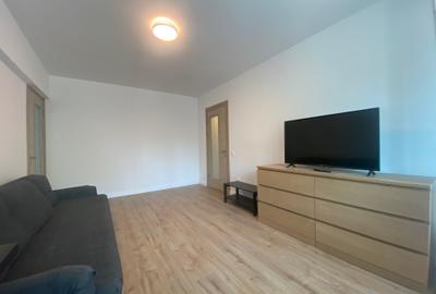 Adiacent,bloc Perla, 2 min metrou,renovat total  nou. - 2