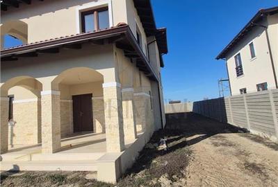 Vila Individuala P+1 - 632 mp Teren - Calitate Premium in Mosnita Noua - toate u - 1