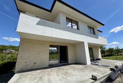 Casă tip duplex, 170 mp utili, 500 mp teren, sat Feleacu - 1