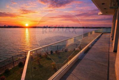 Apartament lux cu 4 camere de închiriat în Mamaia Lake On - 2