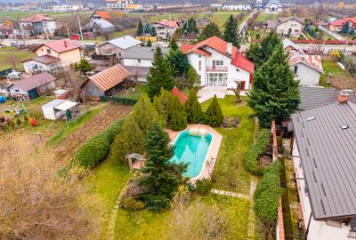 Vilă cu piscină și cabană, teren 2649 mp, Snagov - Ciofliceni - 2