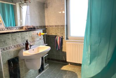 Inchiriez casa  noua  5 camere calea Aradului 1600 euro - 8