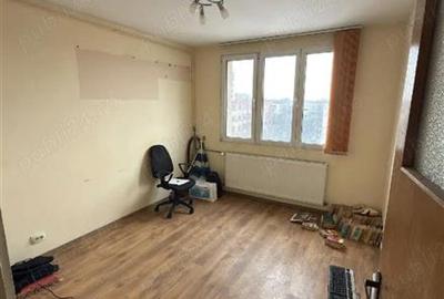 Apartament 4 Camere Decomandat Berceni-Moldoveni - 2